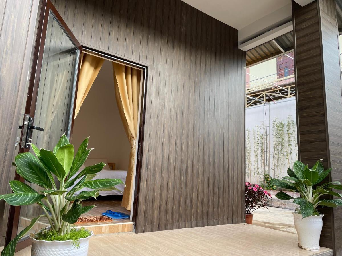 Pleiku Homestay Luaran gambar